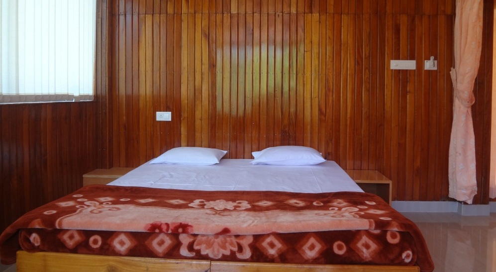 River-view-Homestay- Munnar